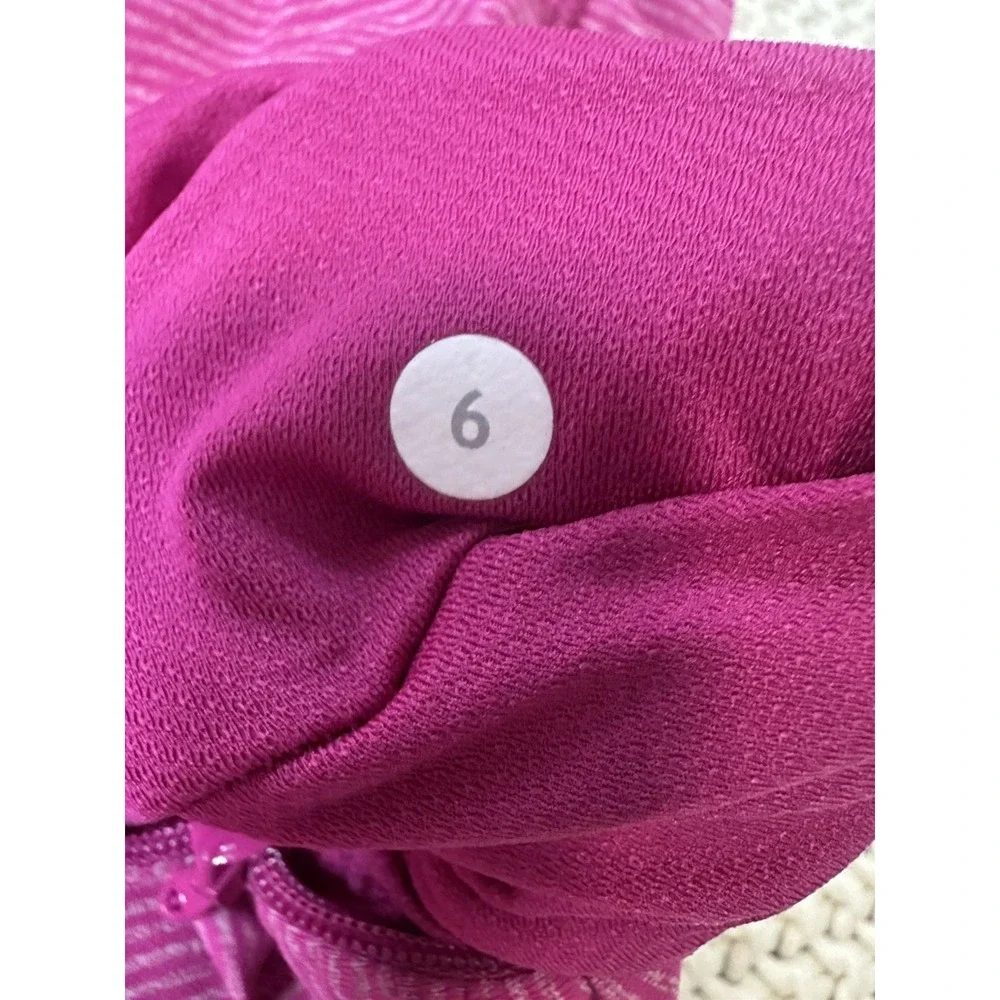 Lululemon Size 6 Running Y2K Kriss Cross 1/2 Zip Pink Stripe Pullover Jacket